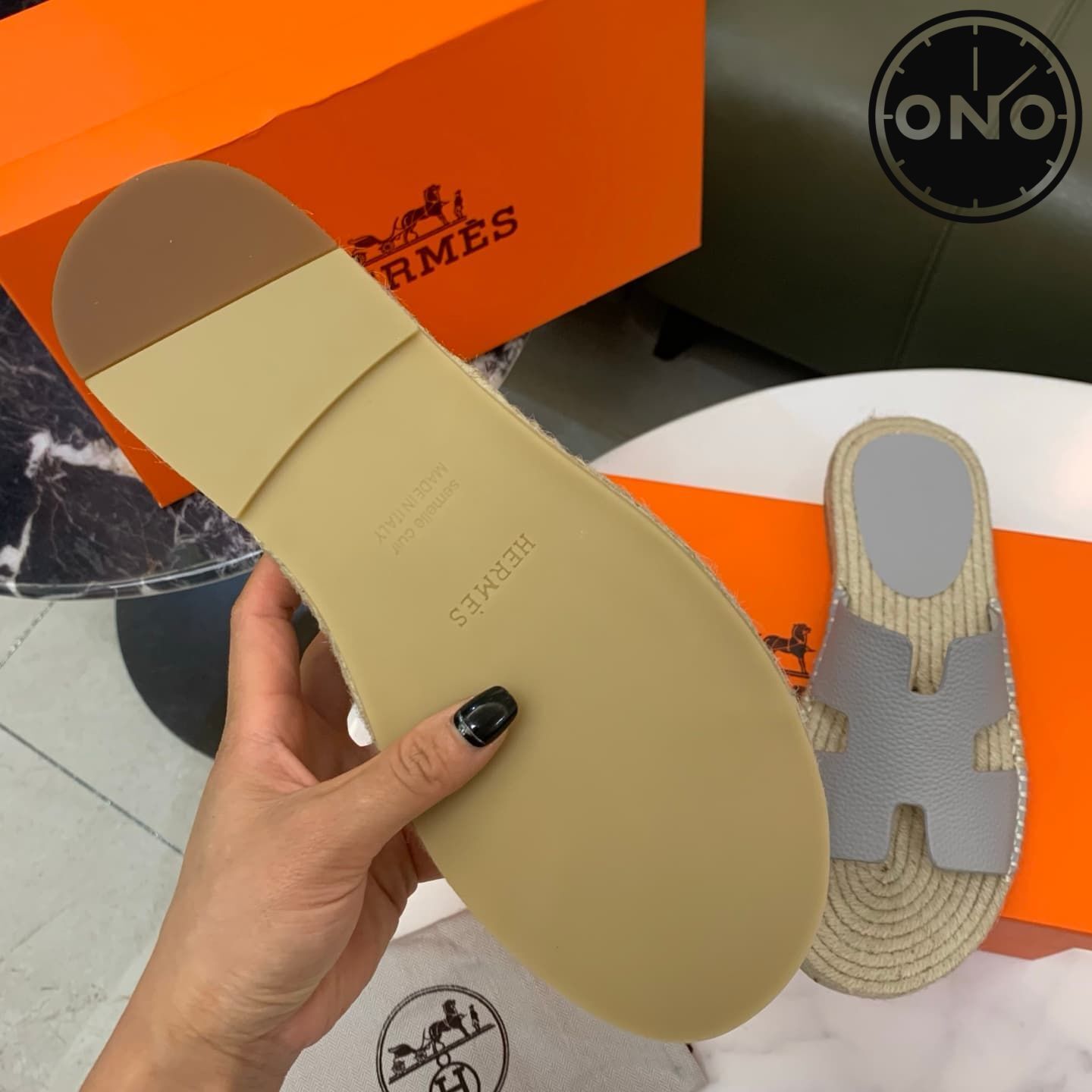 hermes-slippers_42_7.jpg