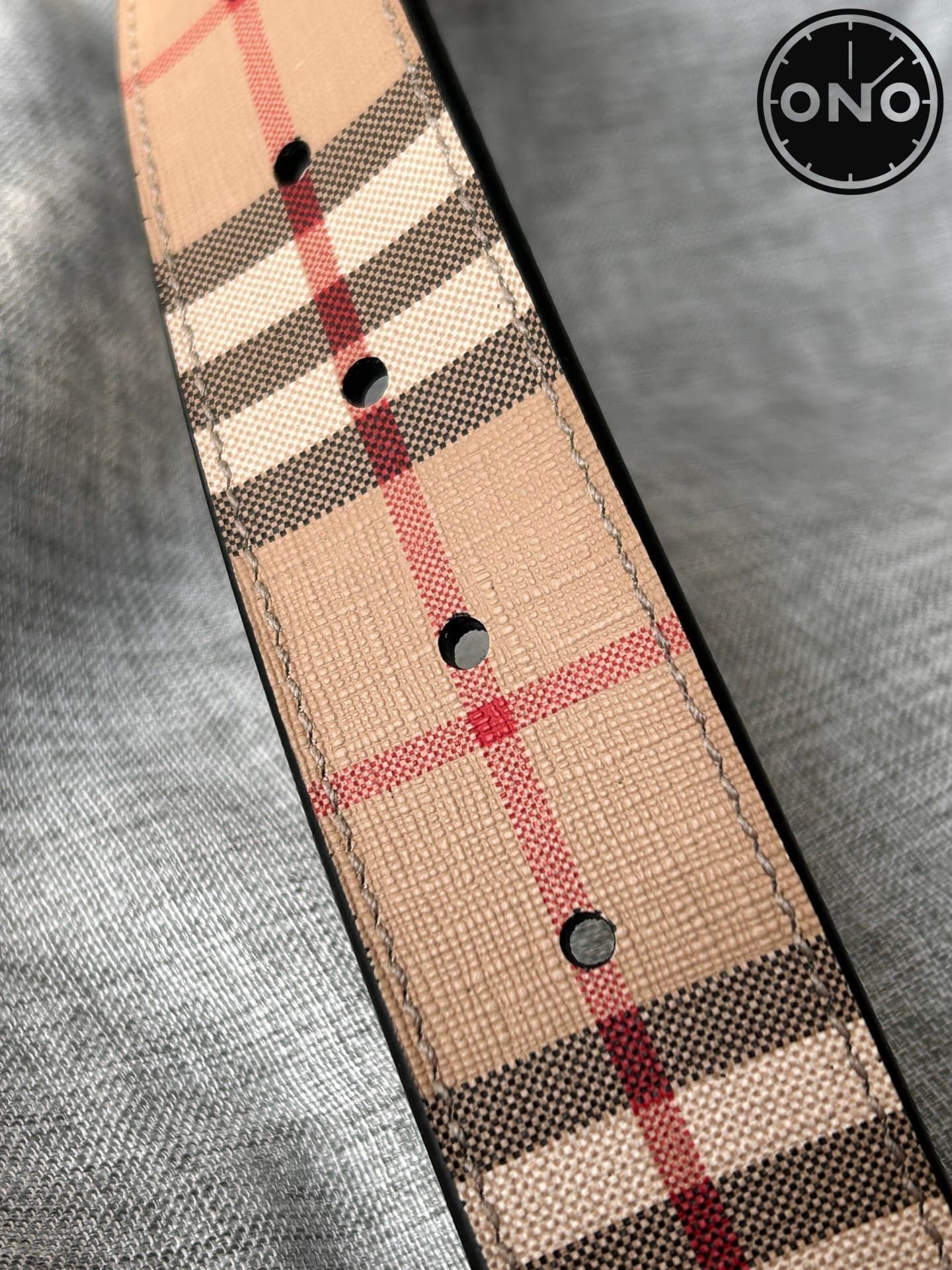 burberry_belt_117_4.jpg