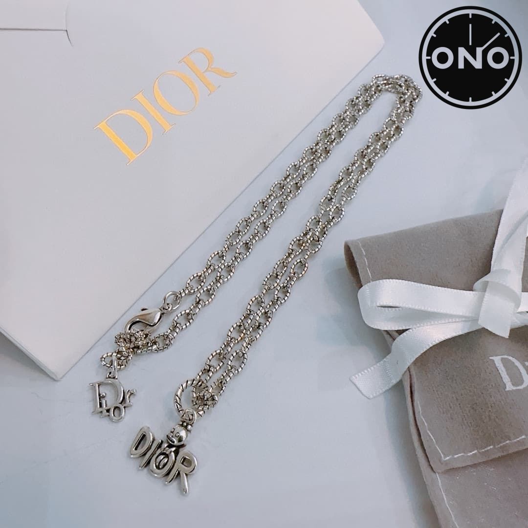 dior-necklace_102_1.jpg