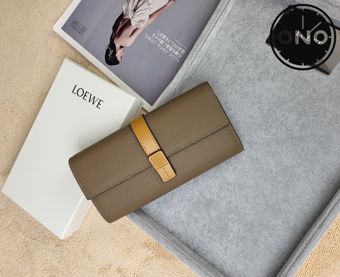 loewe-wallet_4_2.jpg