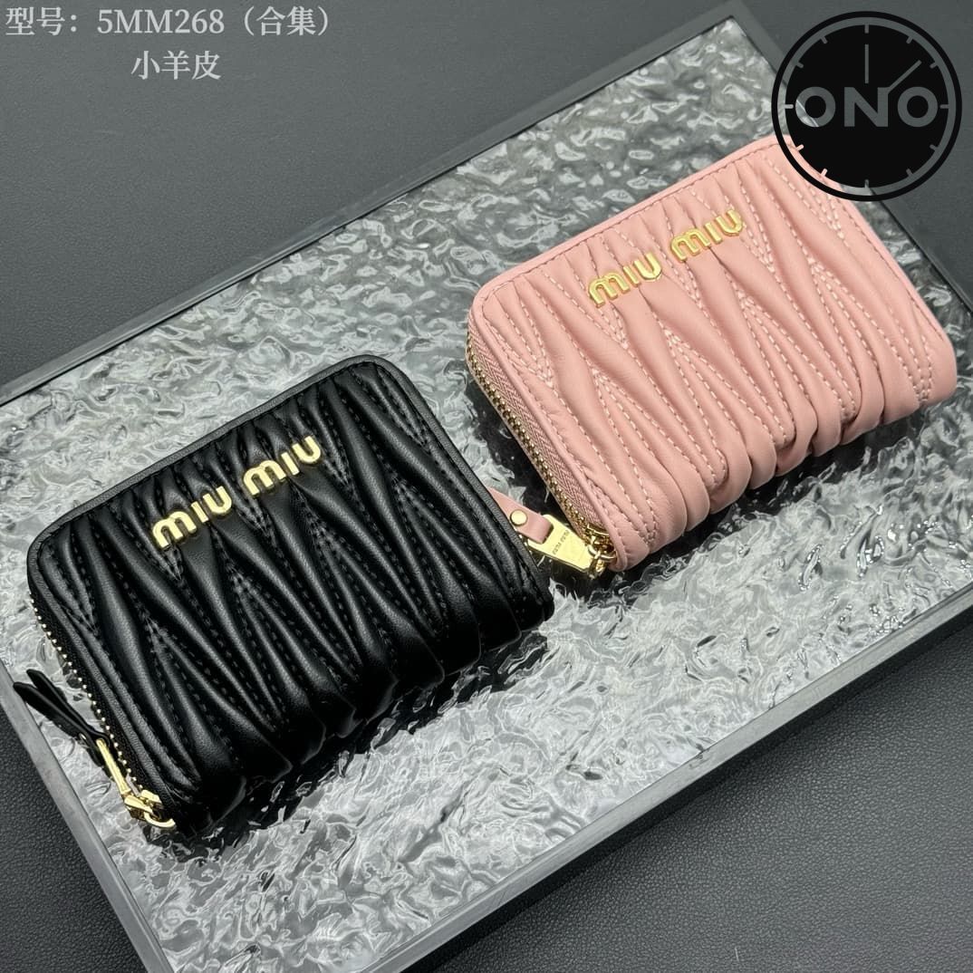 miumiu_wallet_26_9.jpg