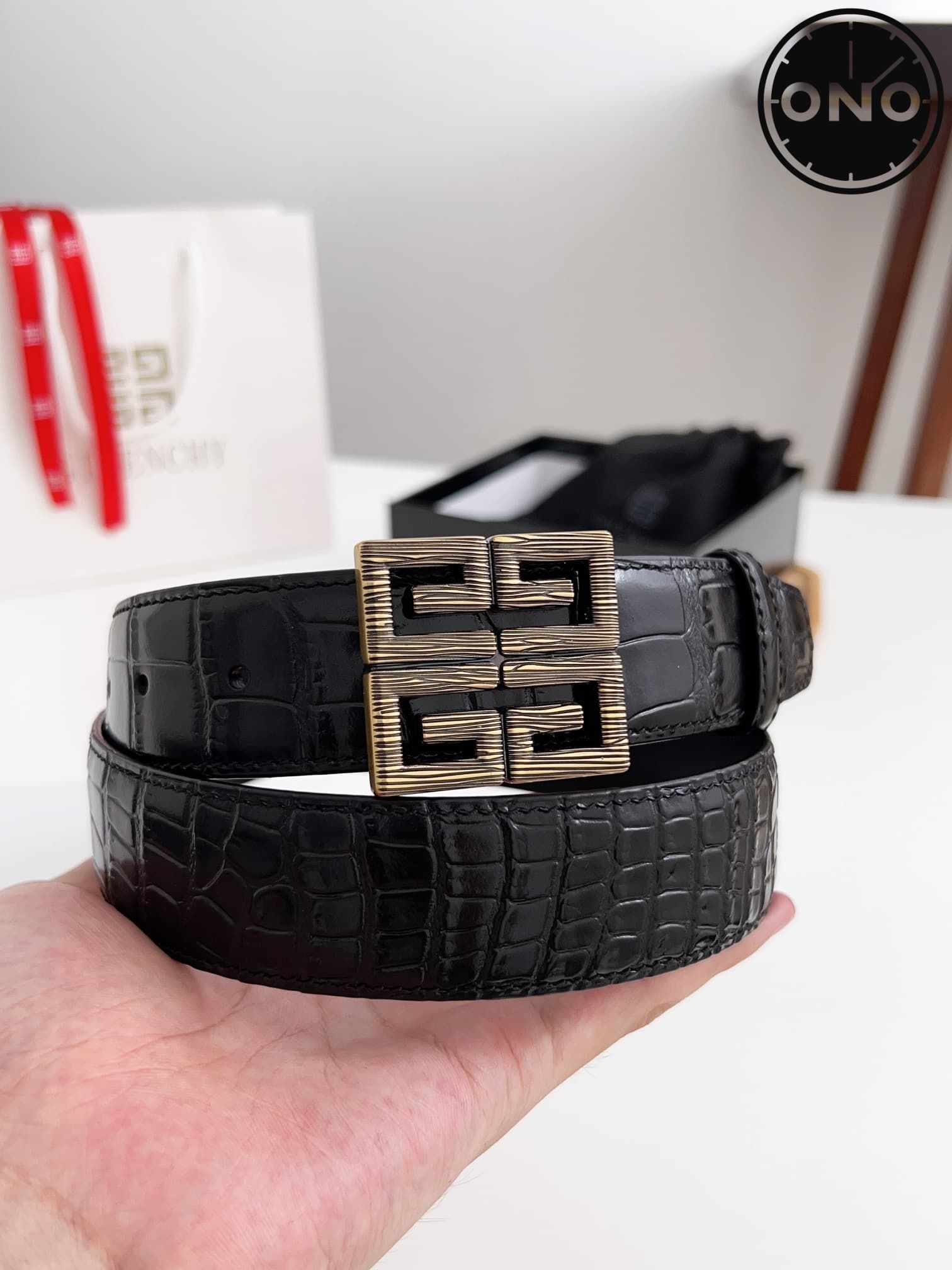 givenchy_belt_43_1.jpg