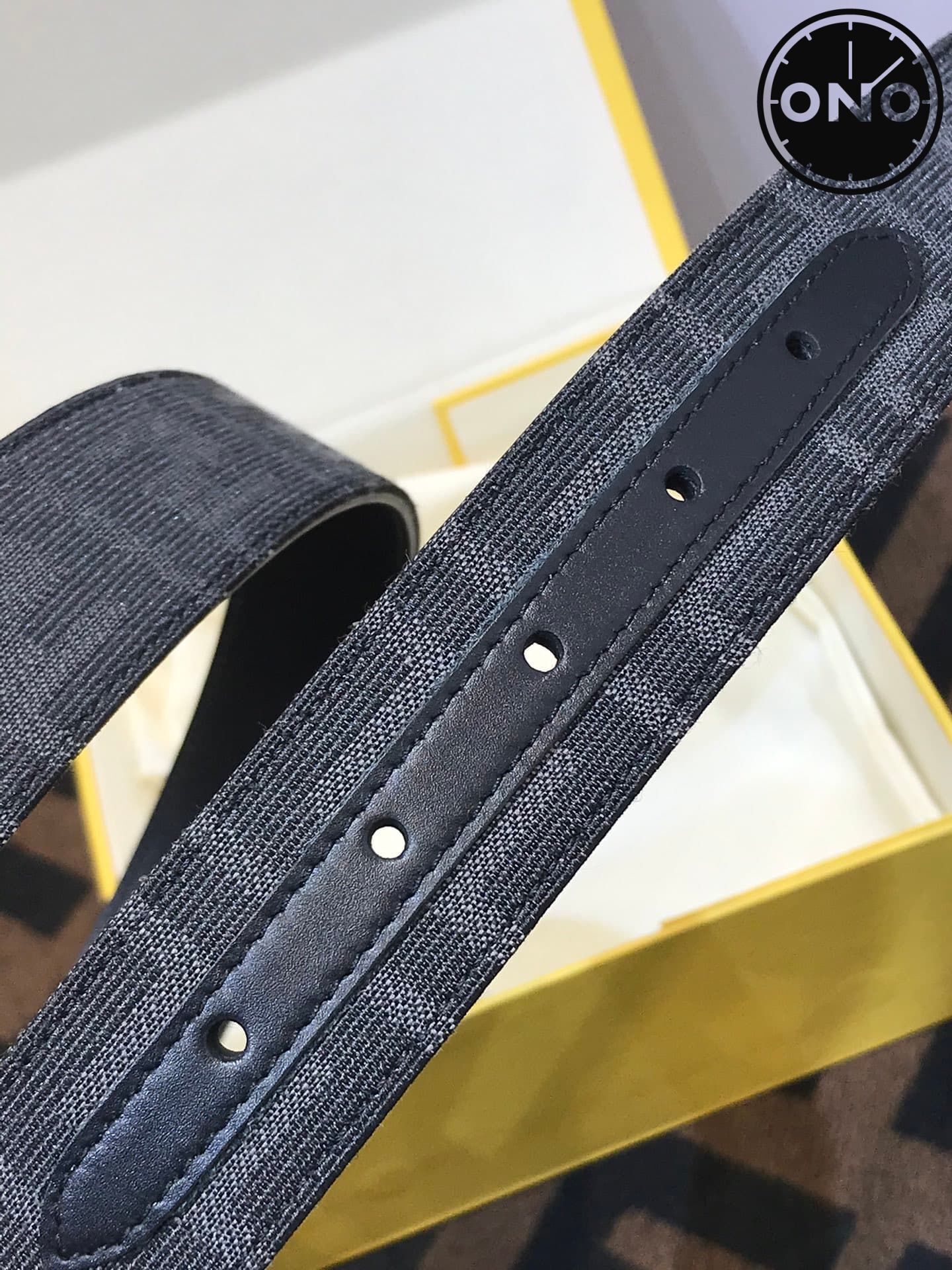 fendi_belt_4_2.jpg