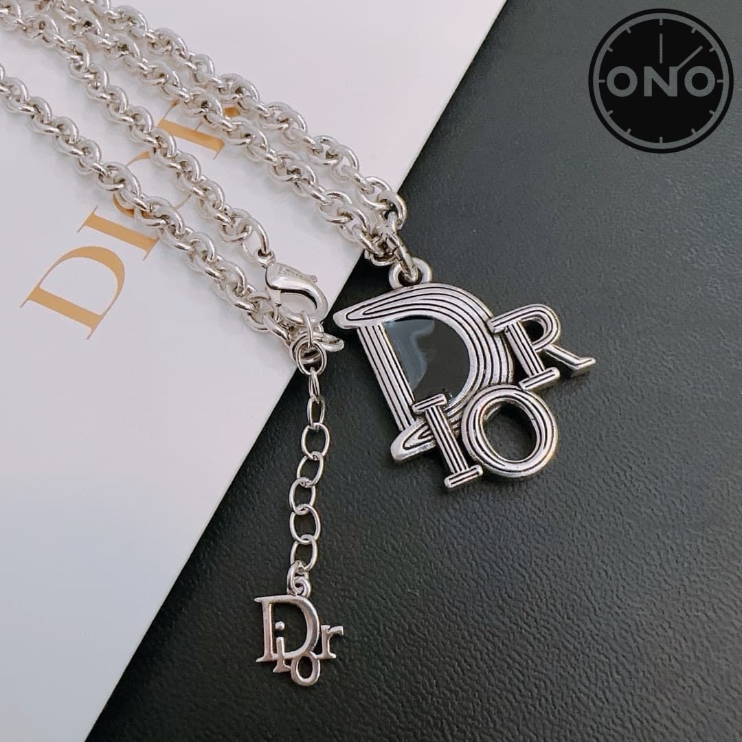 dior-necklace_113_2.jpg