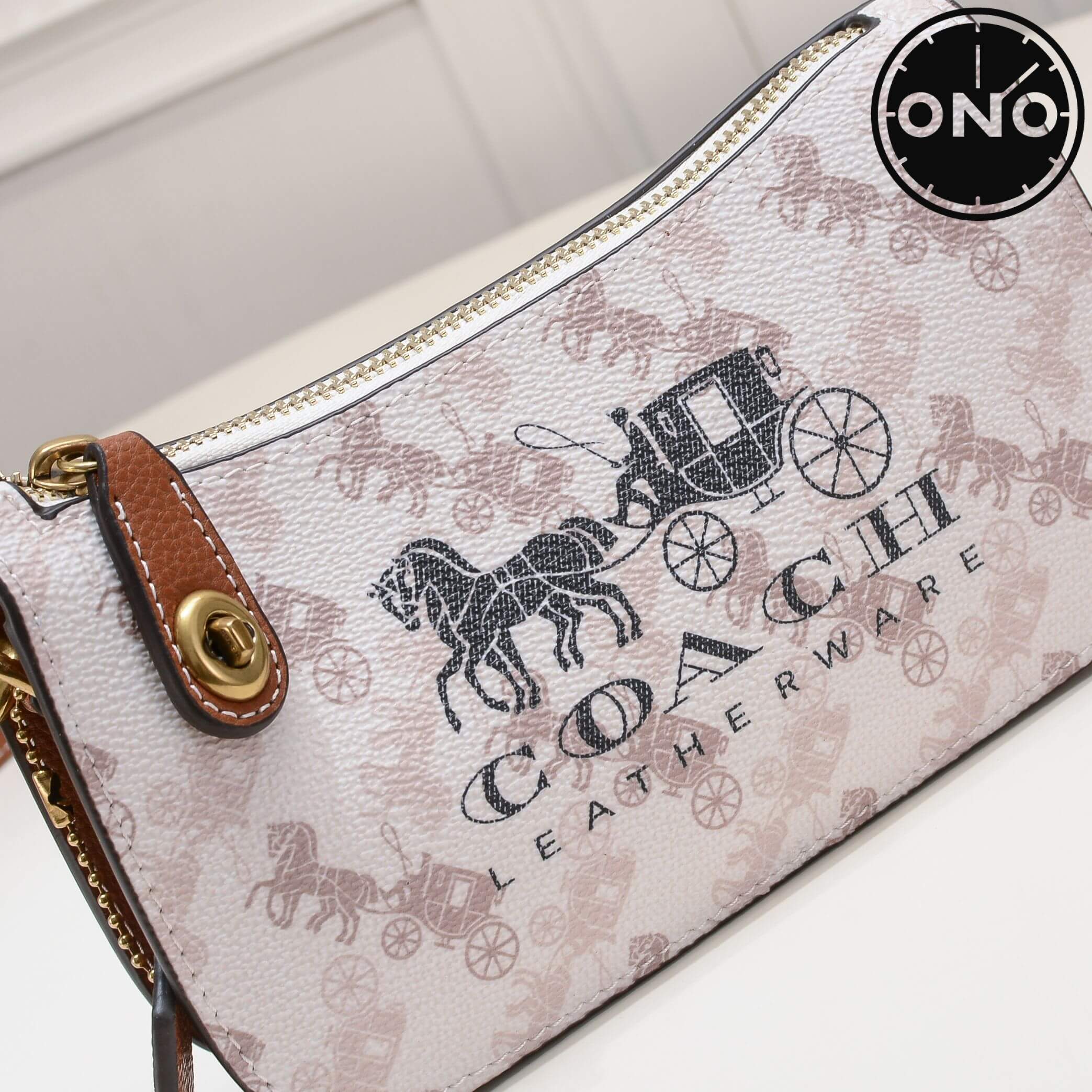 coach_women_70_4.jpg