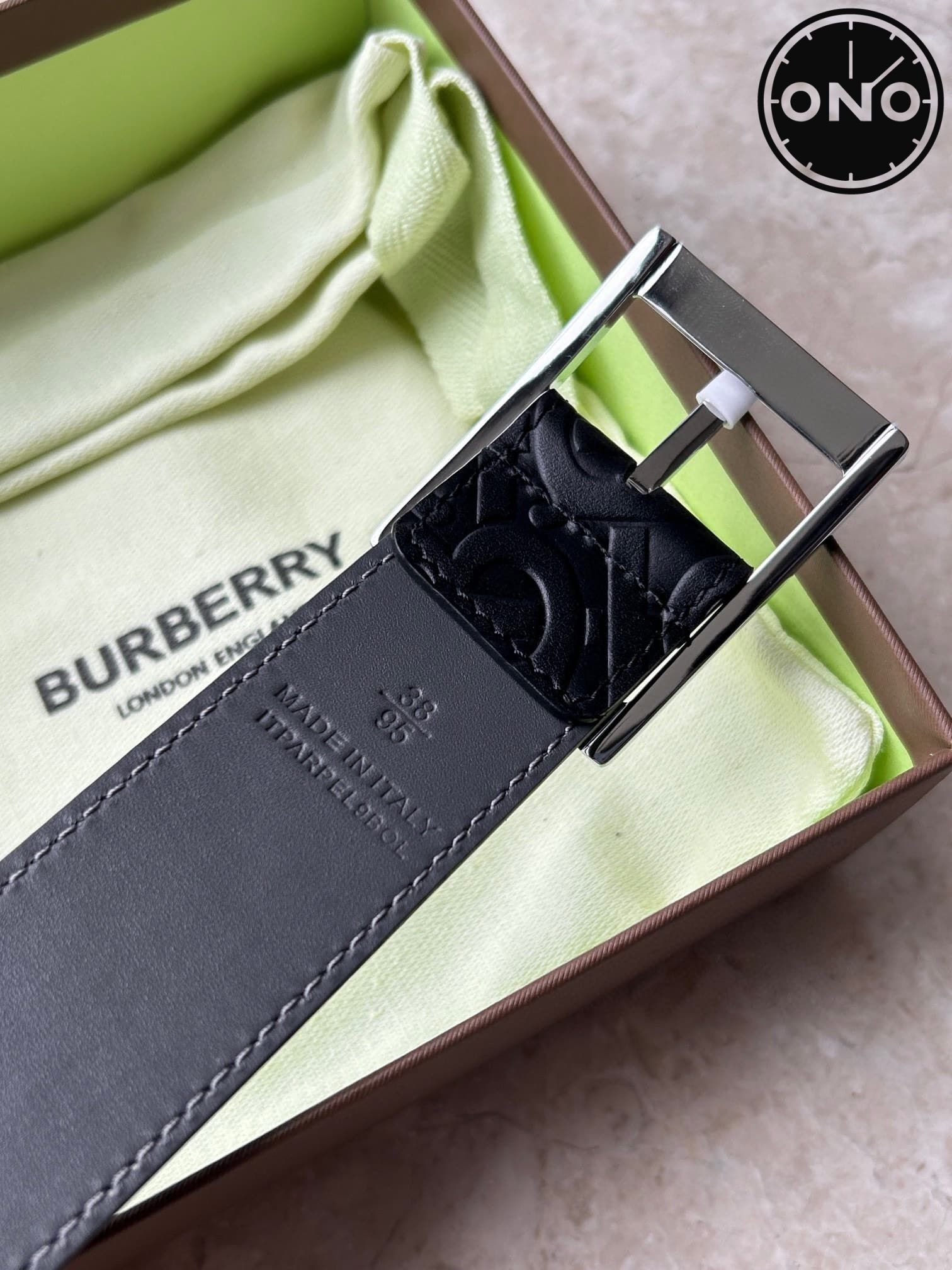 burberry_belt_136_4.jpg