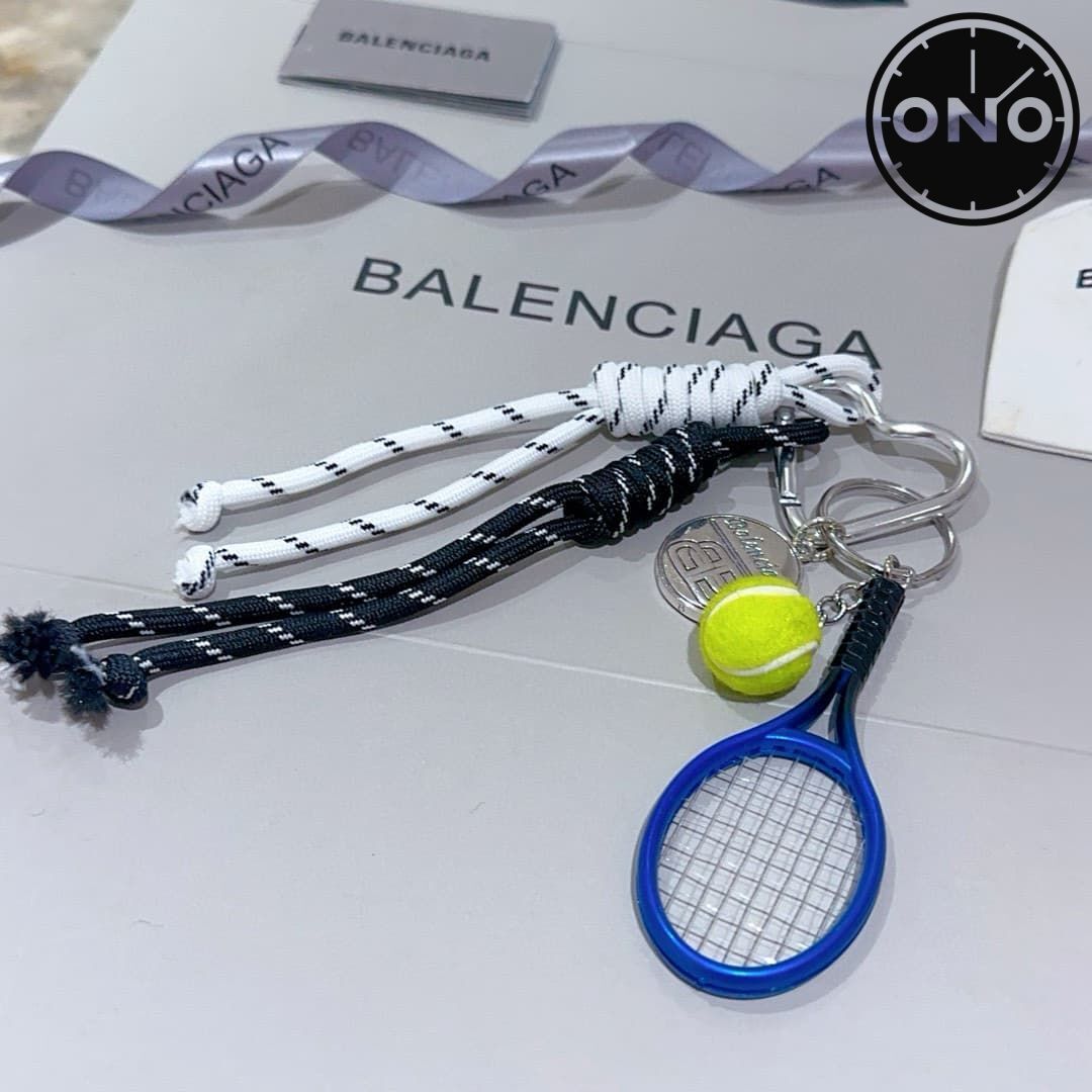 balenciaga-clasp_91_4.jpg
