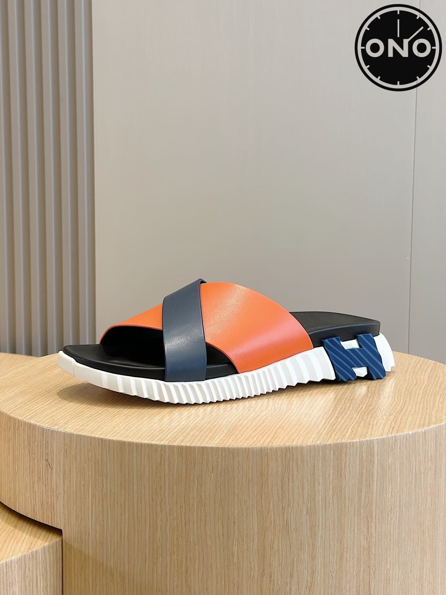 hermes-slippers_27_1.jpg