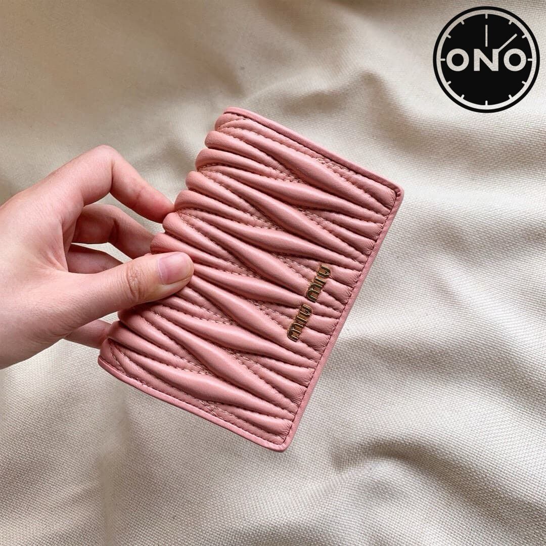 miumiu_wallet_17_1.jpg