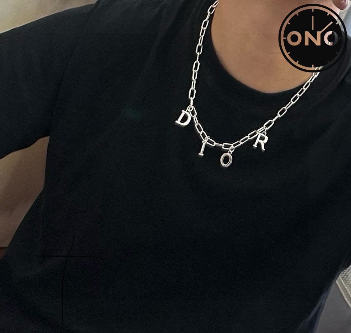 dior-necklace_34_1.jpg