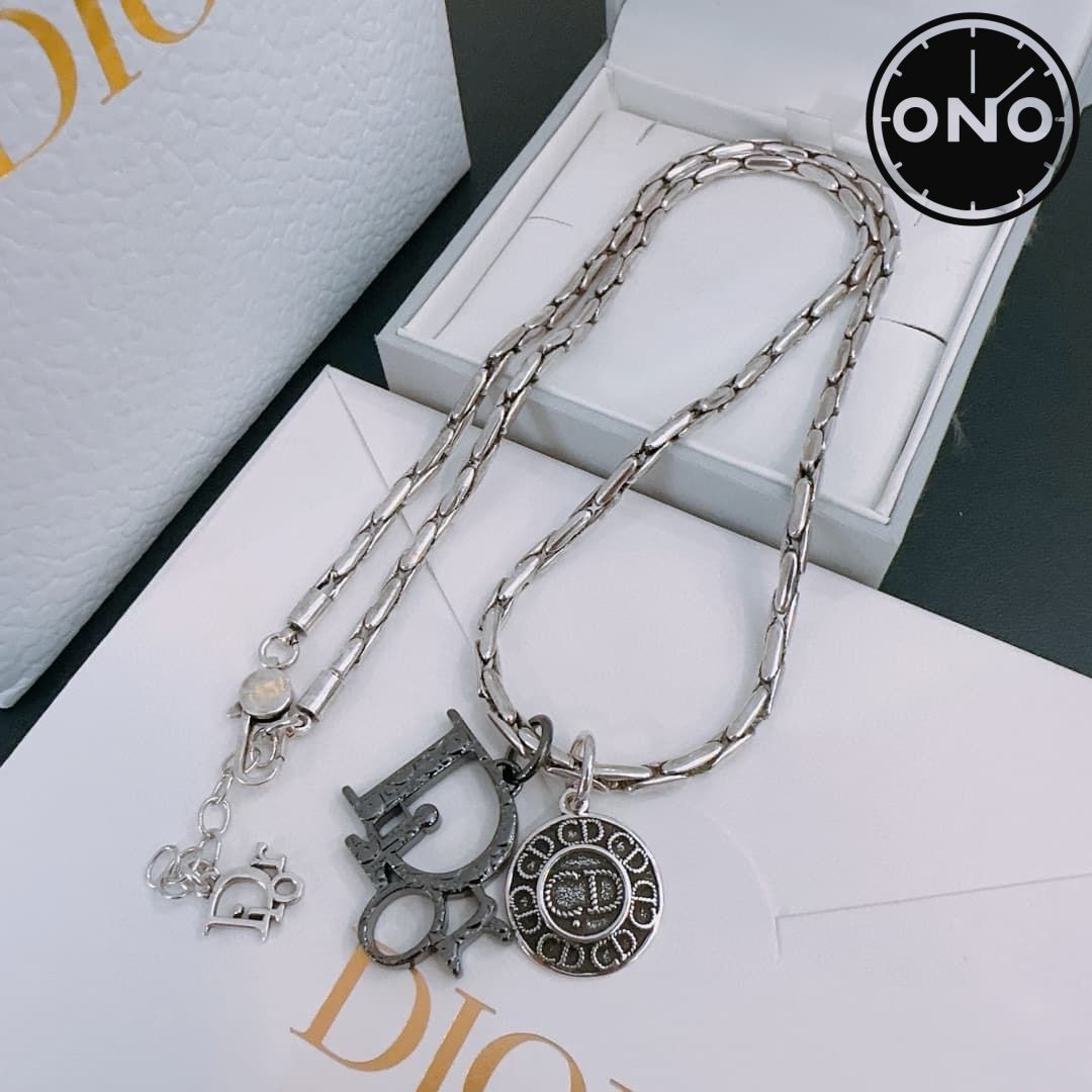 dior-necklace_86_4.jpg
