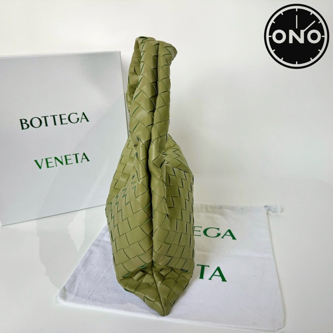 bottega_veneta_women_90_4.jpg