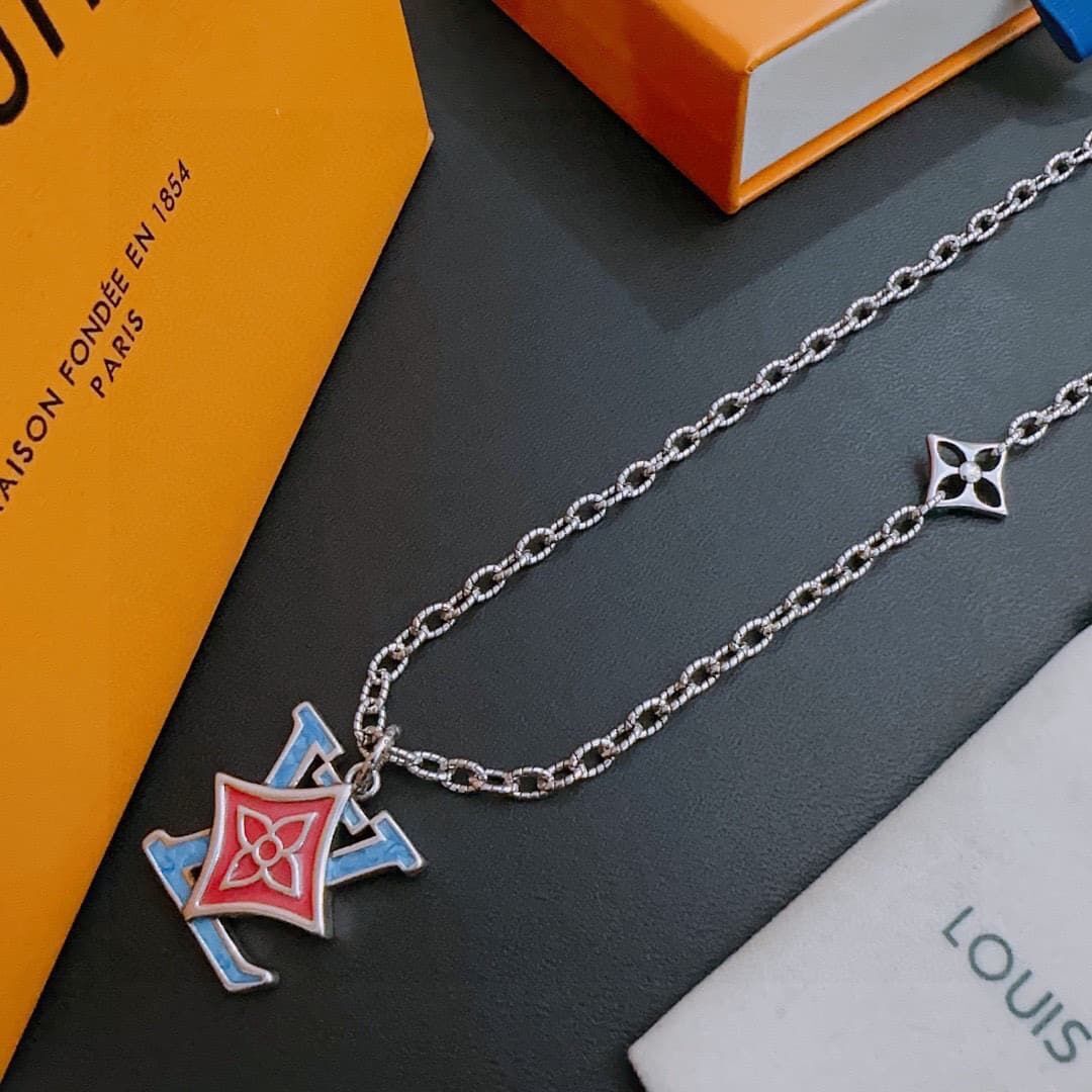 lv-necklace_48_7.jpg