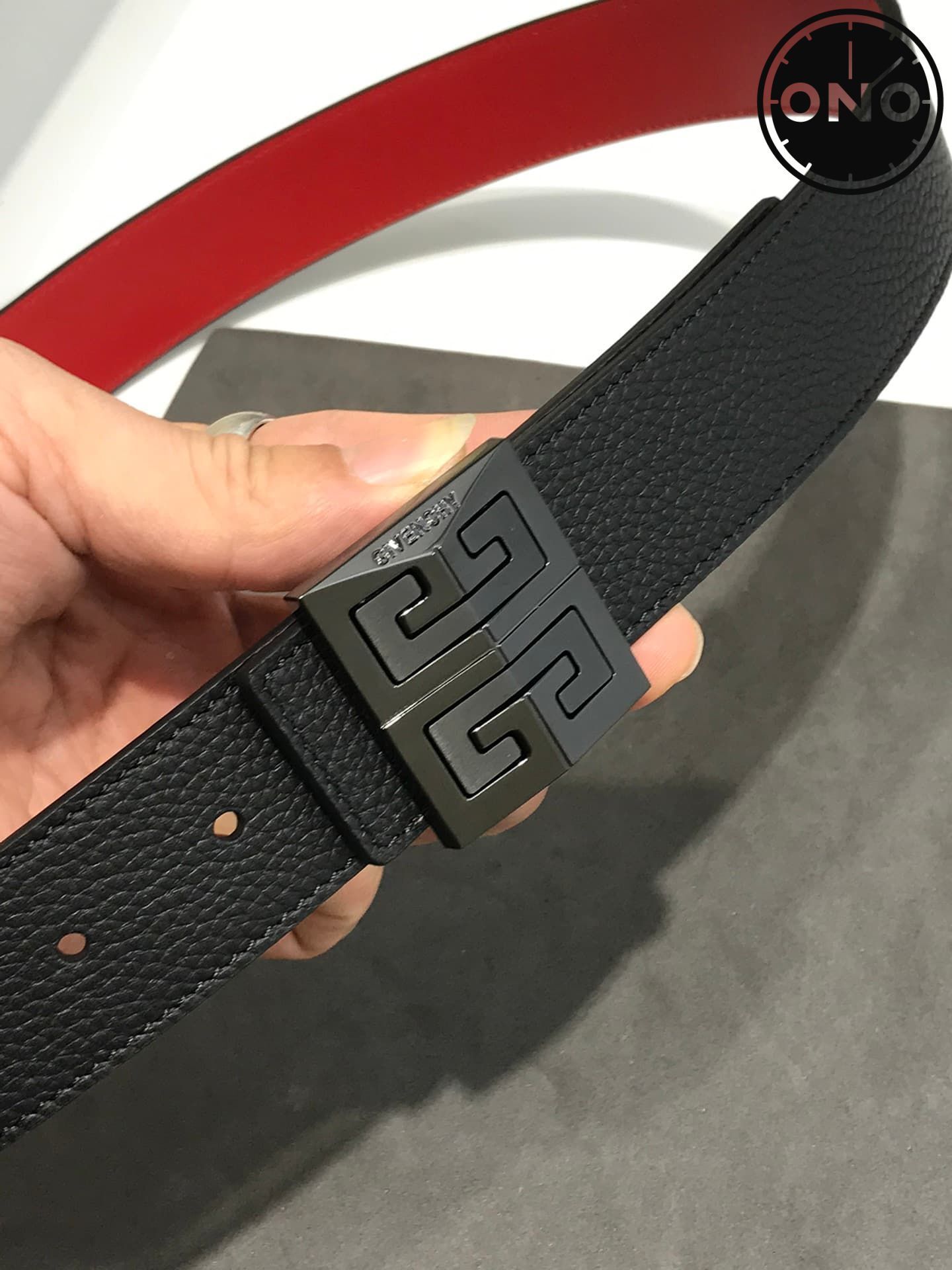 givenchy_belt_16_2.jpg