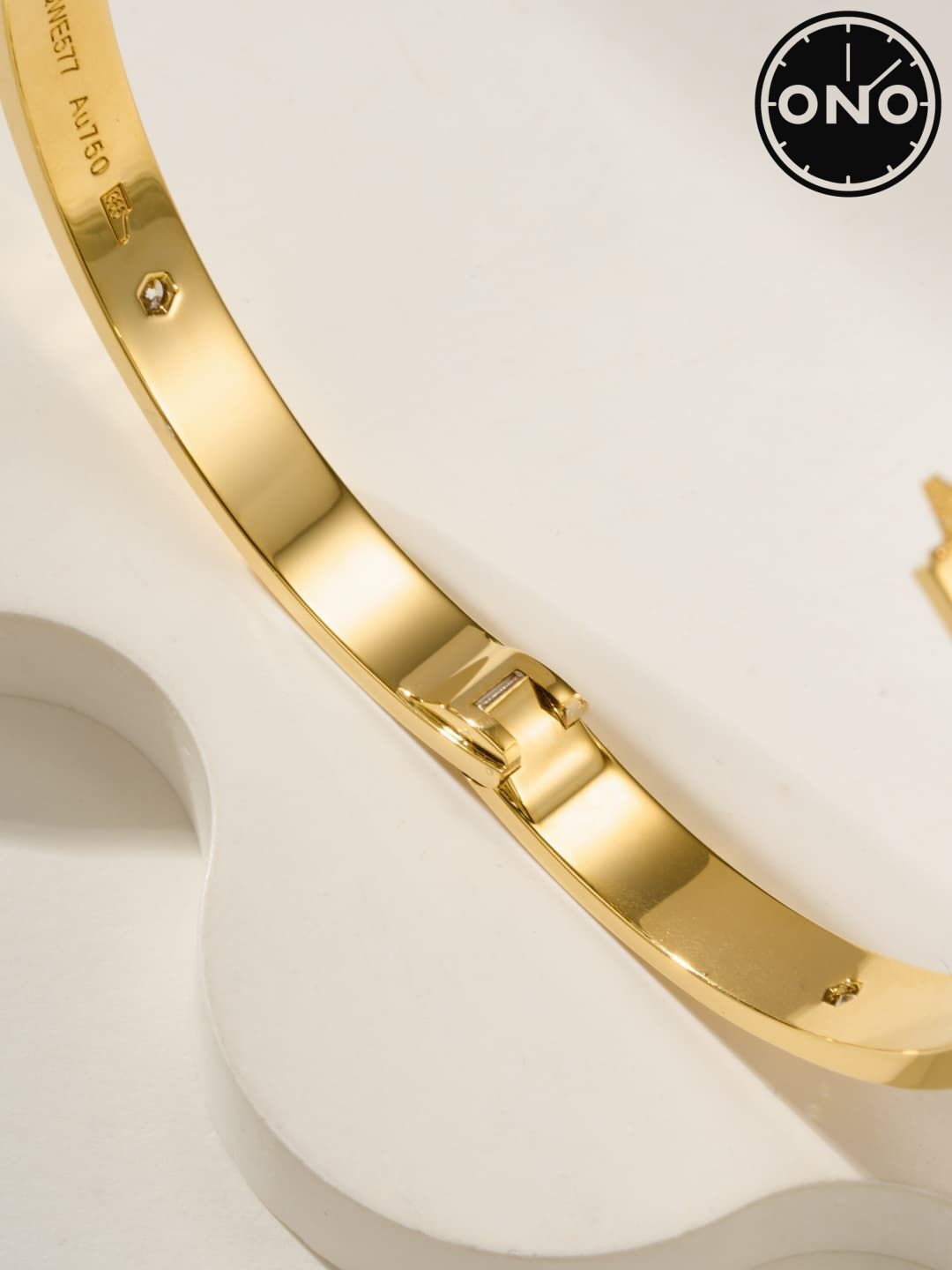 cartier-bracelet_9_8.jpg