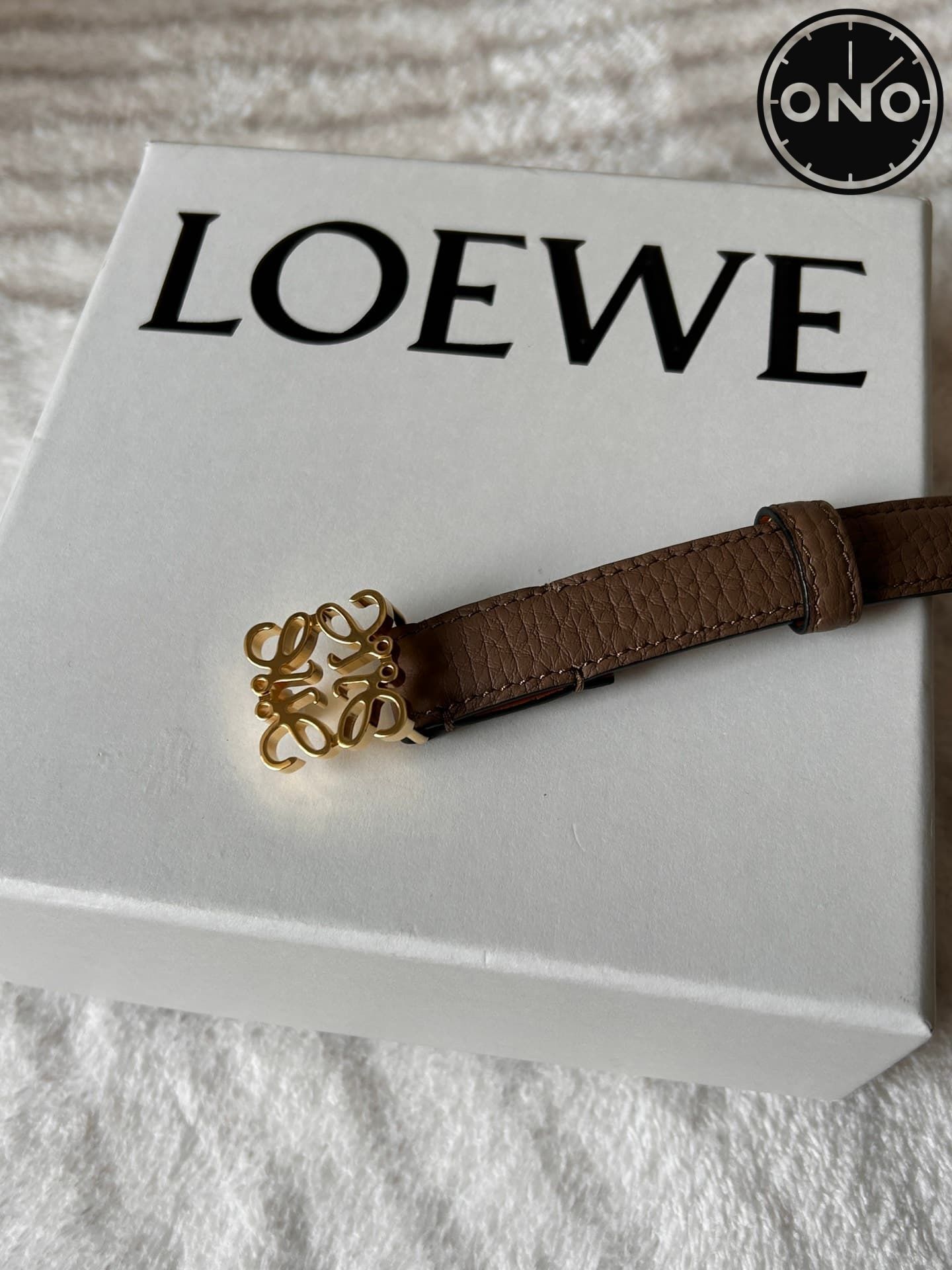 loewe_belt_47_3.jpg