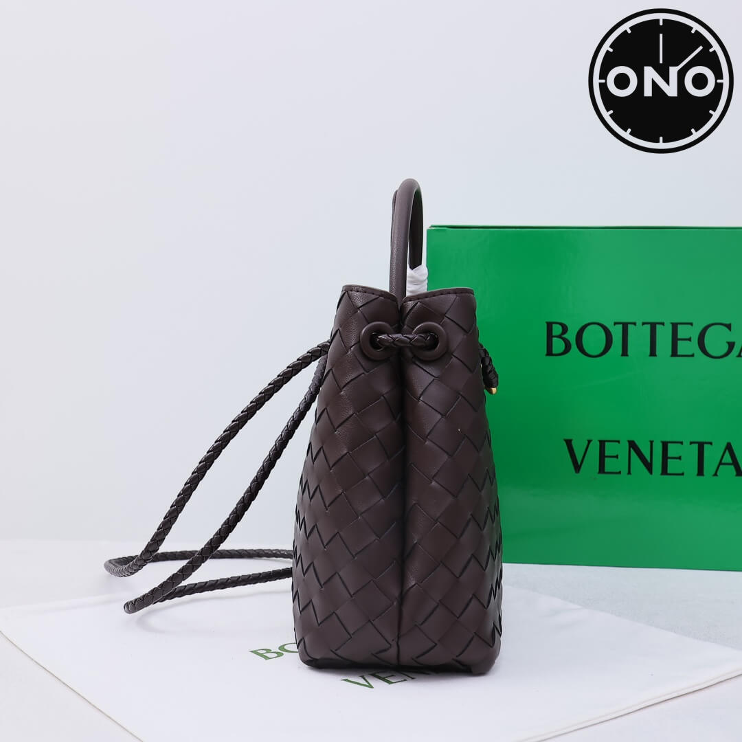 bottega_veneta_women_146_3.jpg