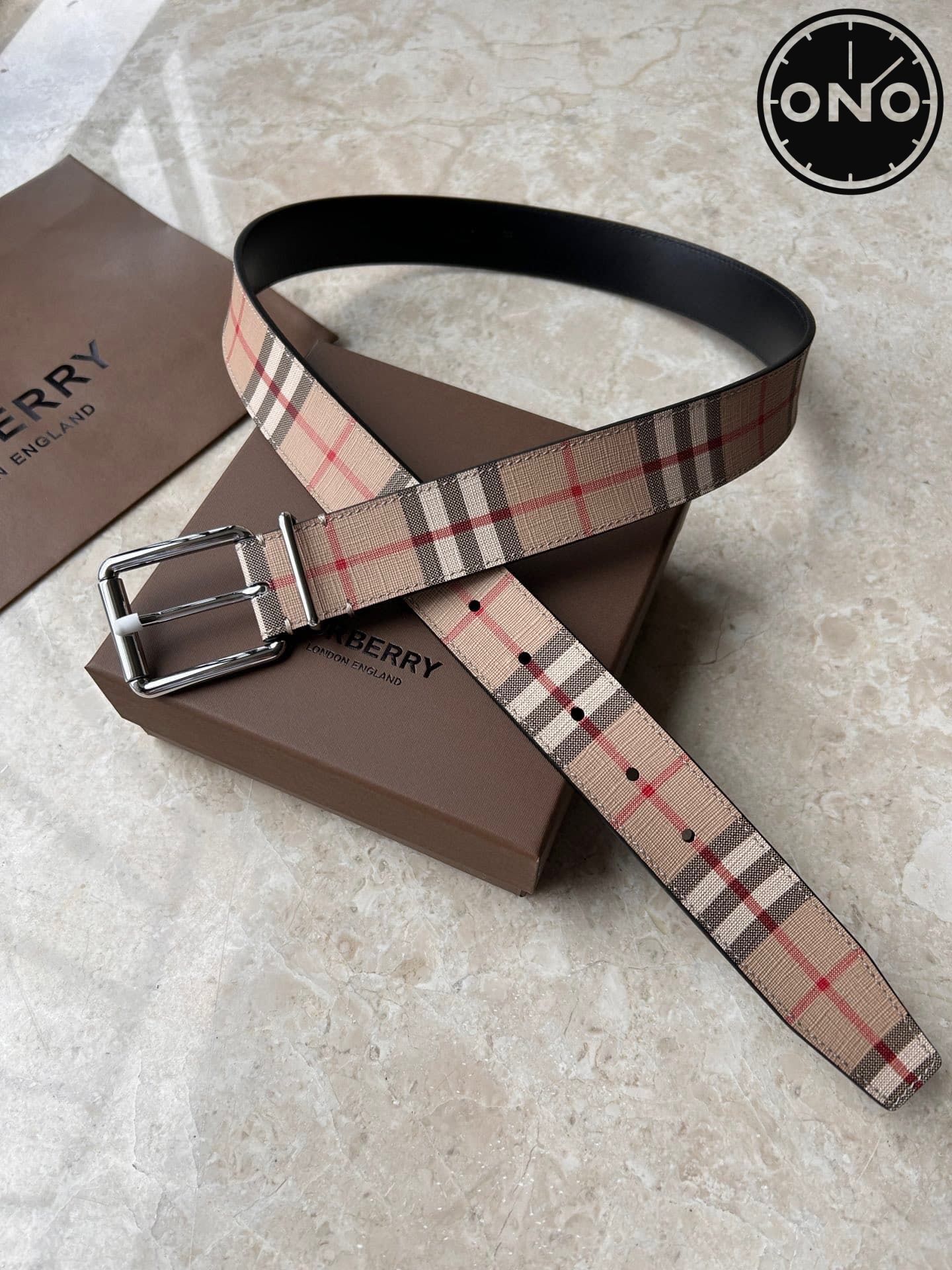burberry_belt_141_1.jpg
