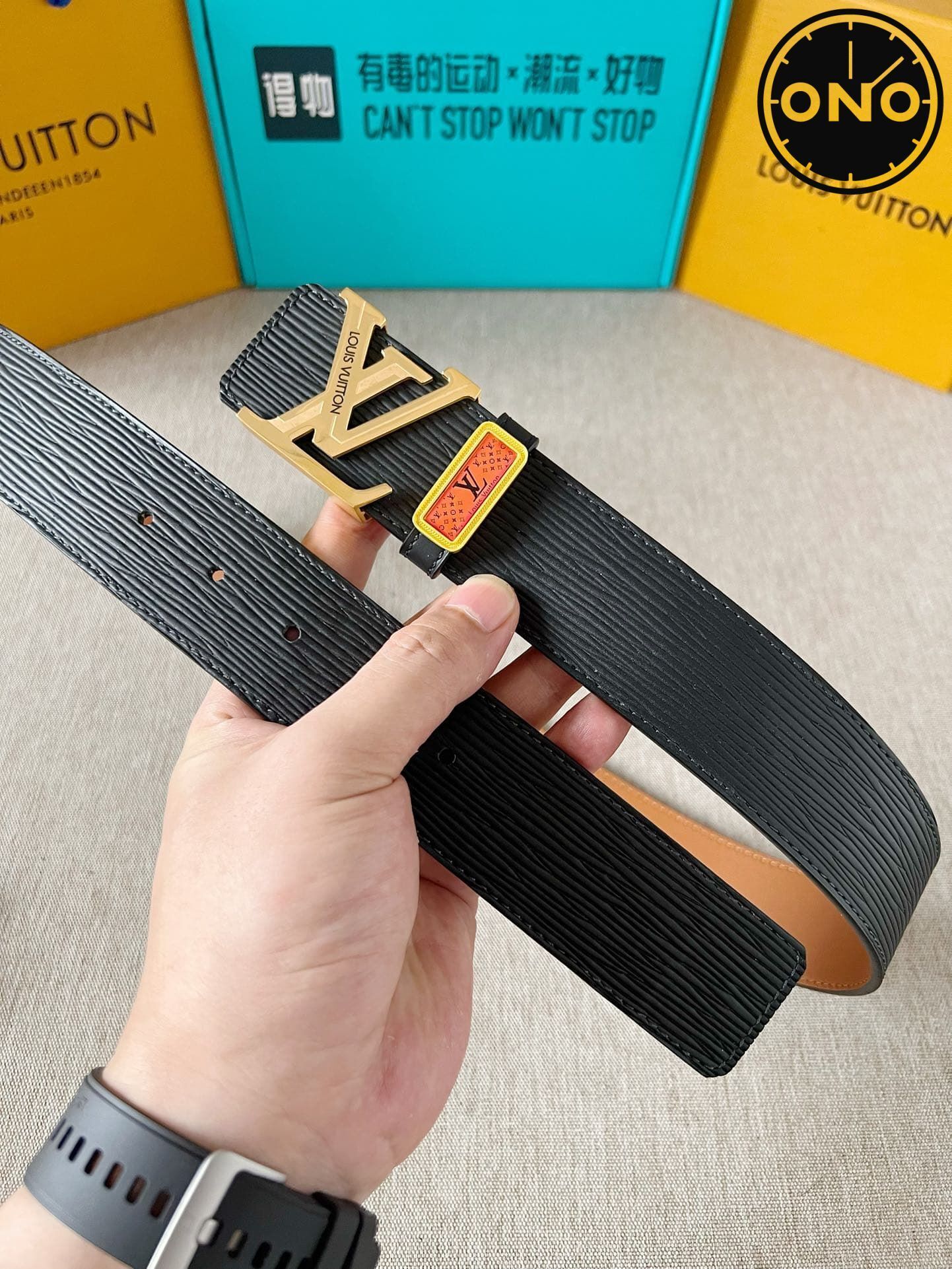 lv_belt_114_2.jpg