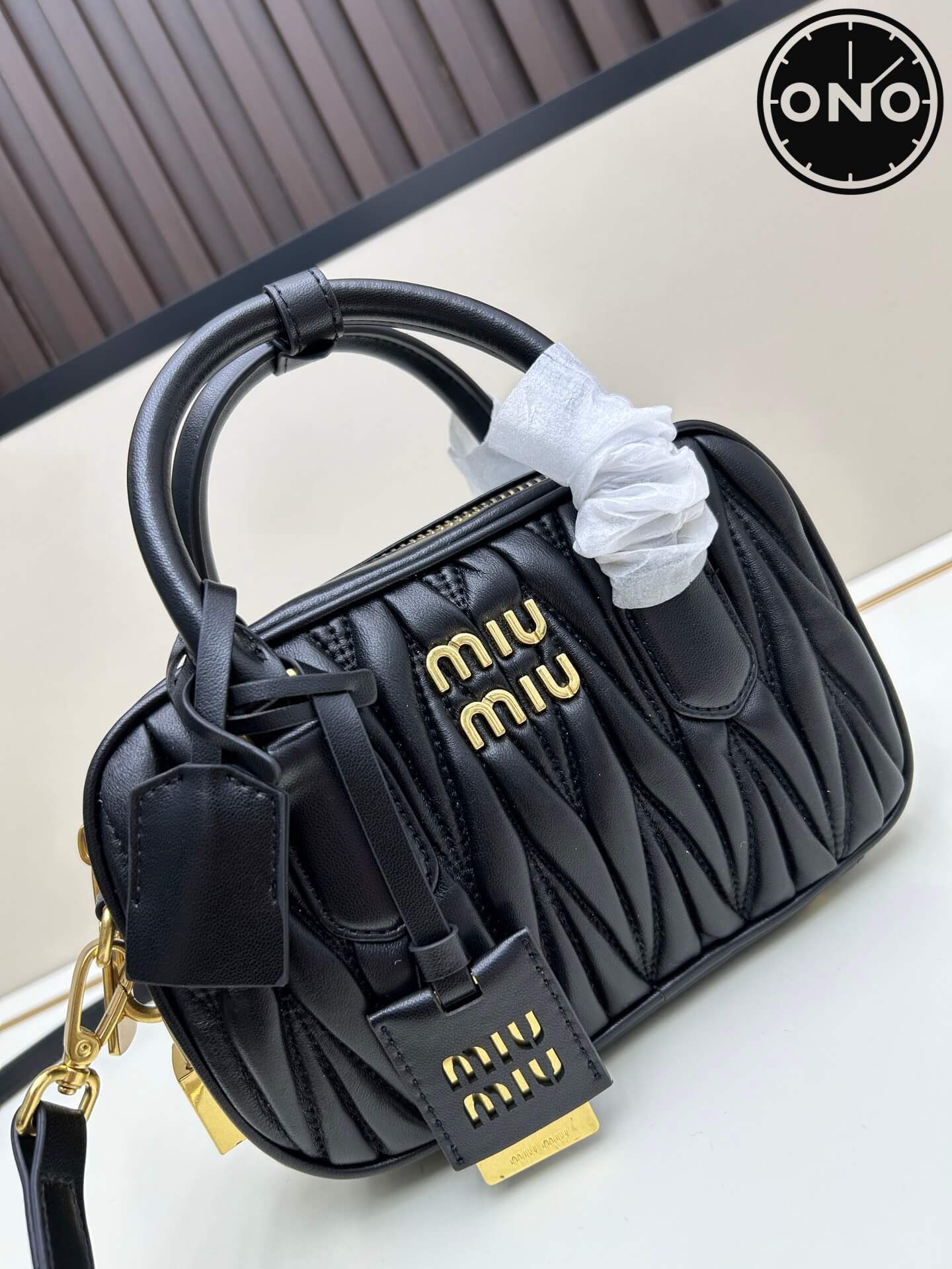 miumiu_women_80_3.jpg