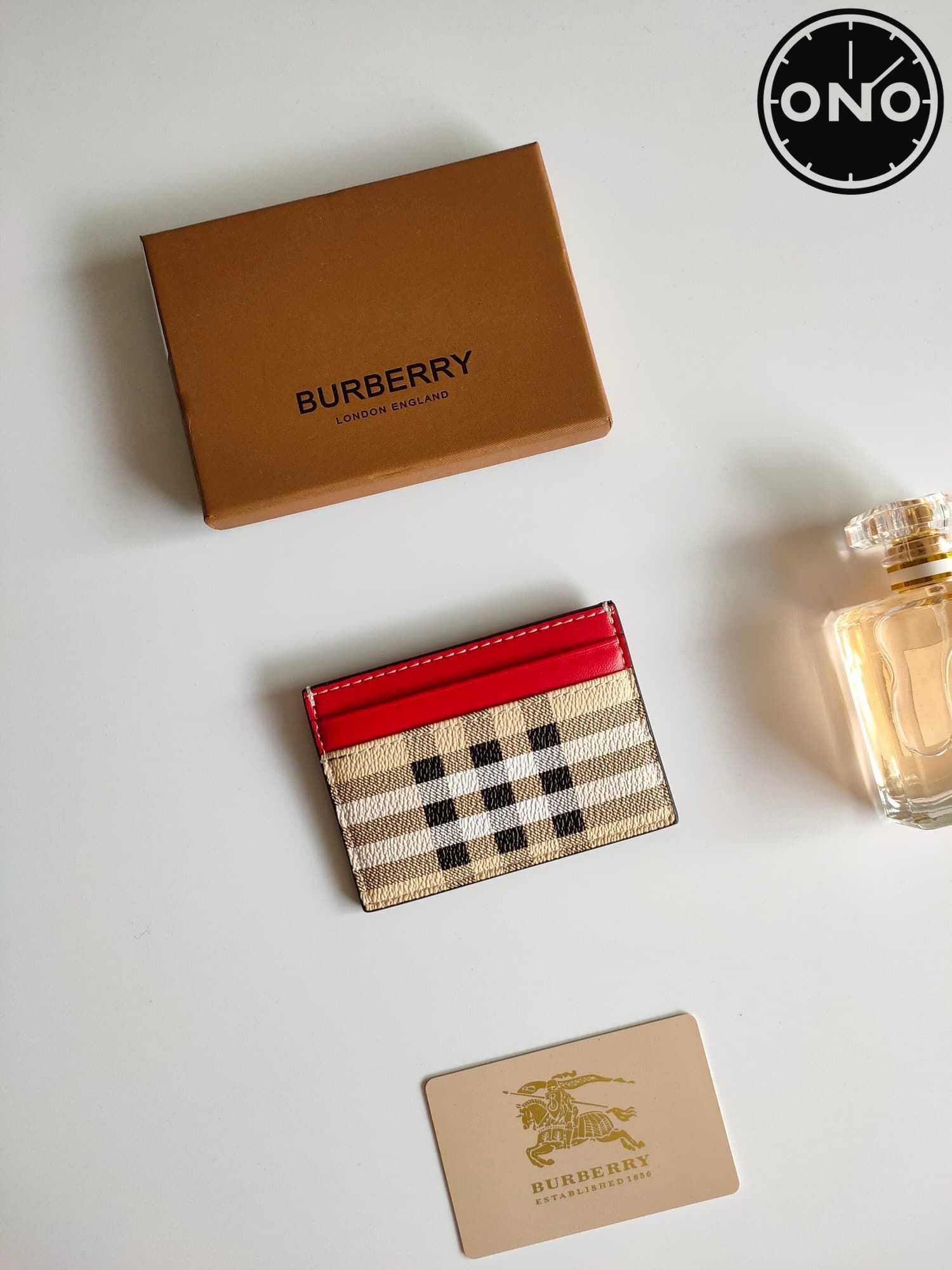 burberry-wallet_15_2.jpg