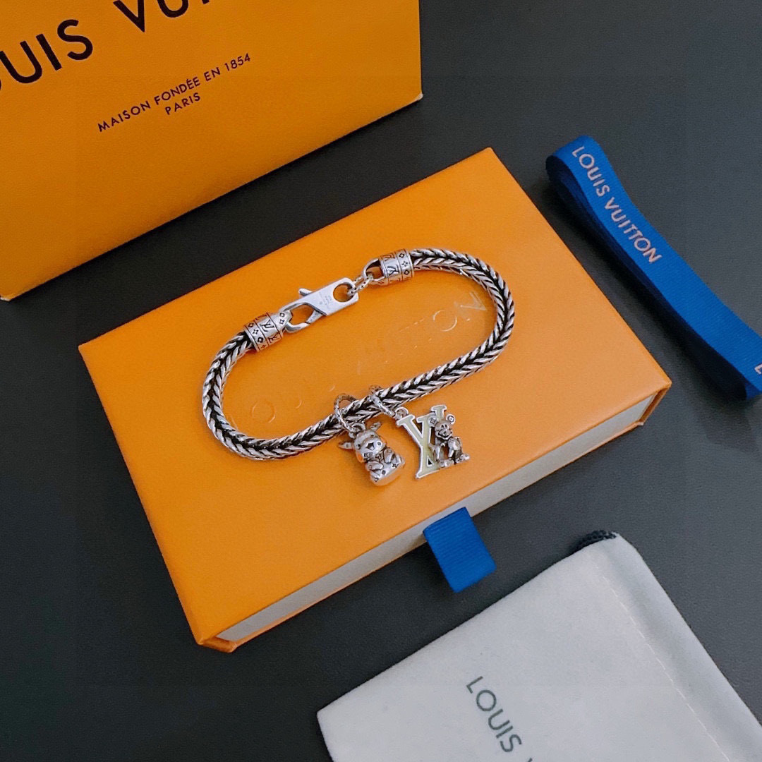 lv-bracelet_37_2.jpg