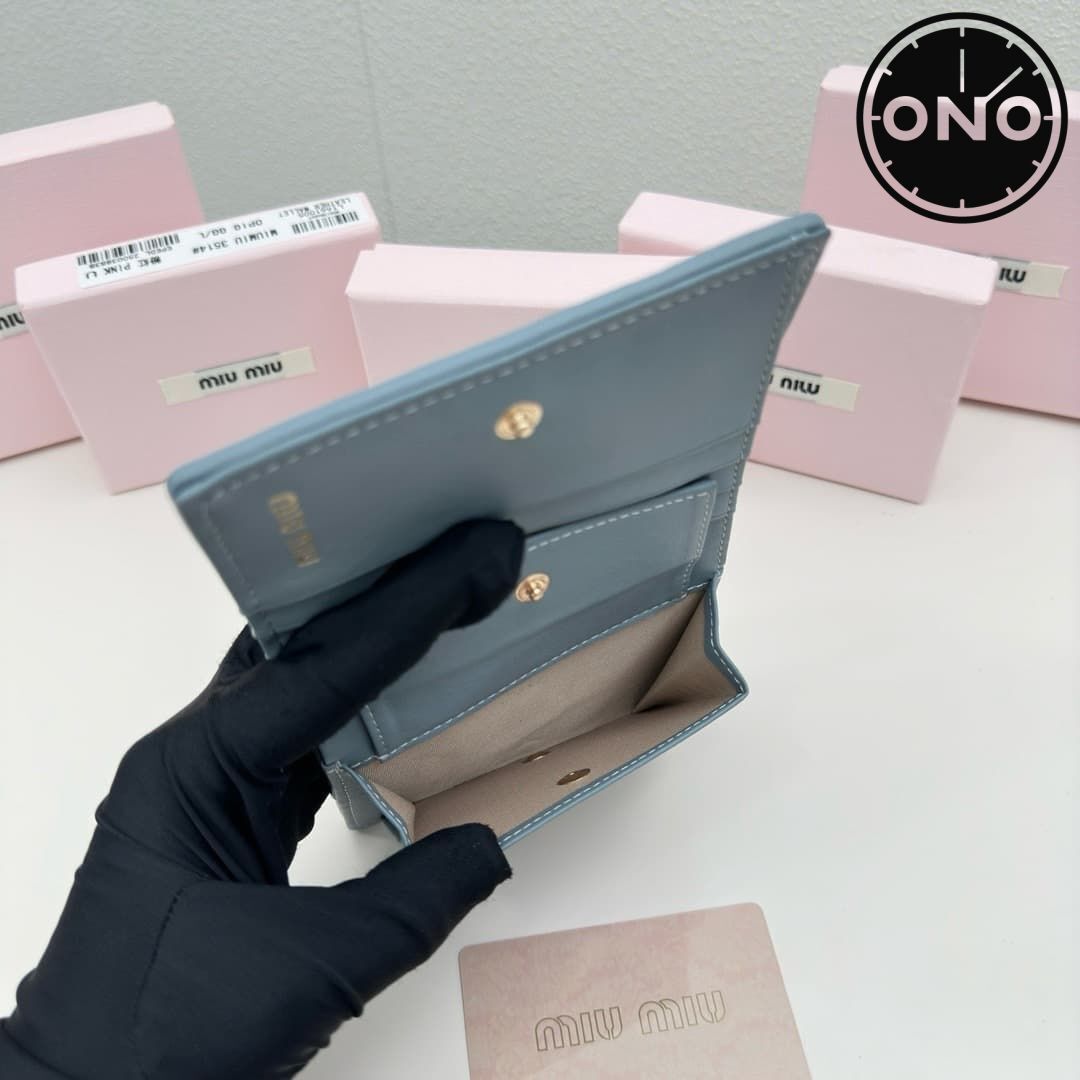 miumiu_wallet_5_8.jpg