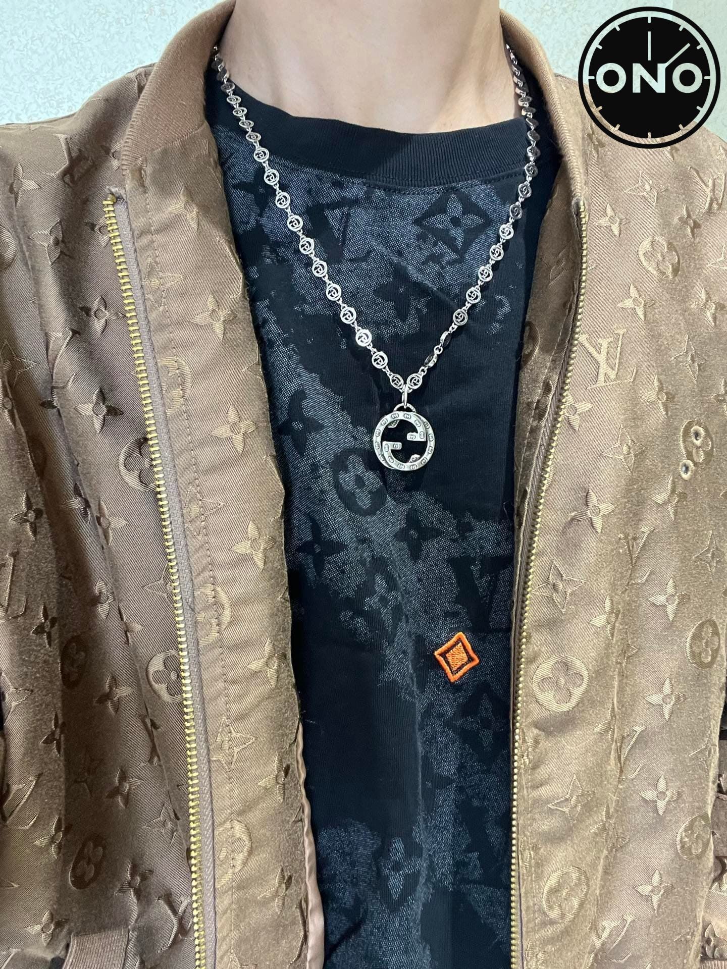 gucci-necklace_5_2.jpg