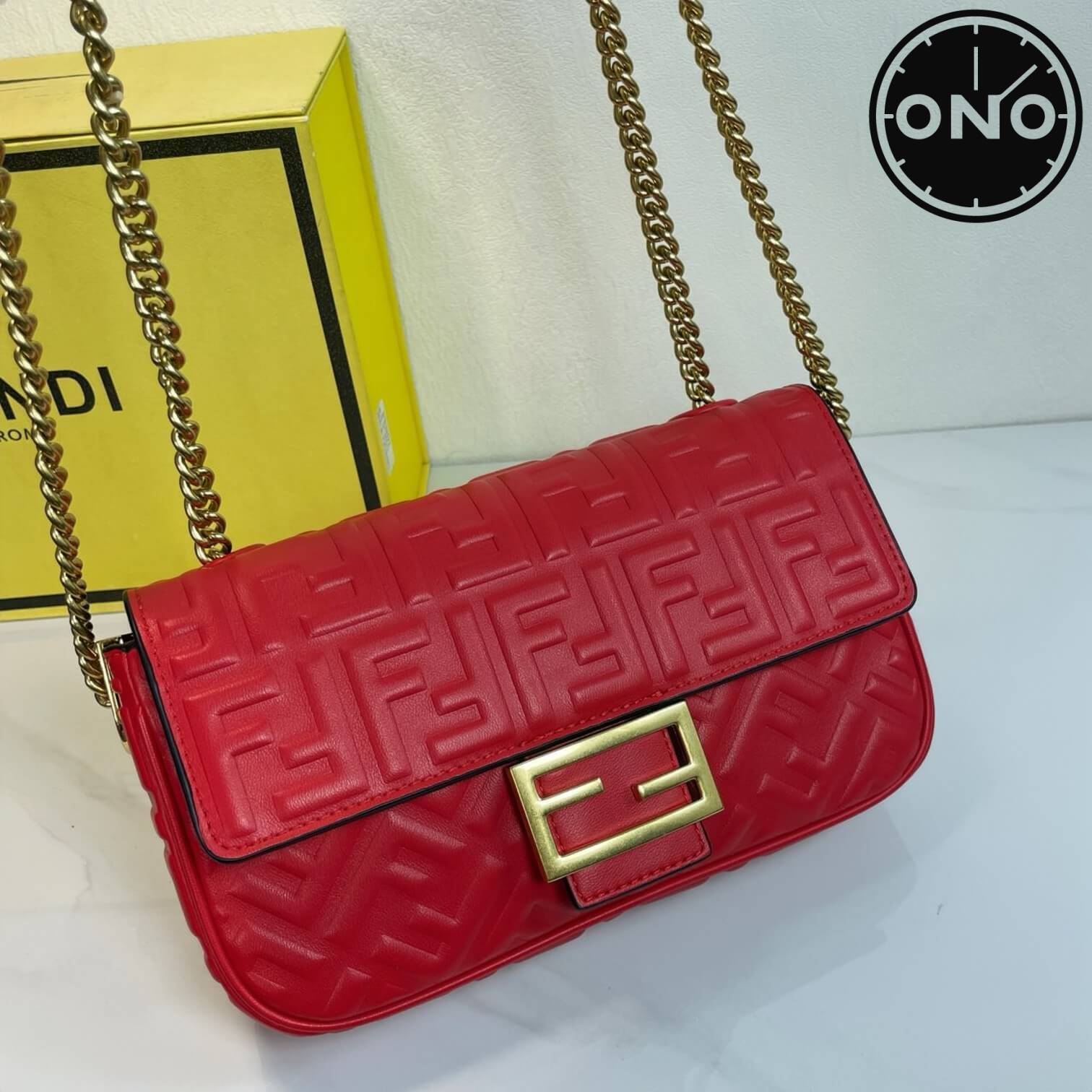 fendi_women_20_4.jpg