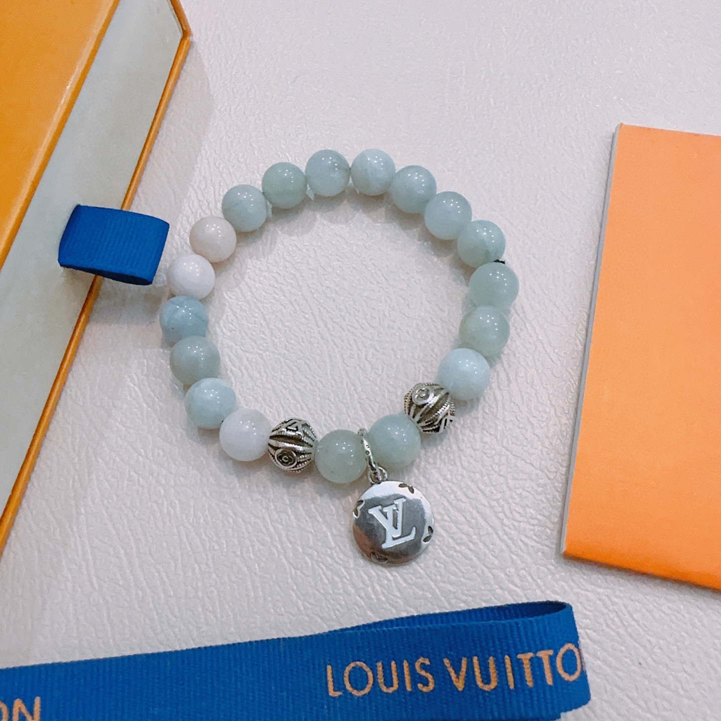 lv-bracelet_22_2.jpg