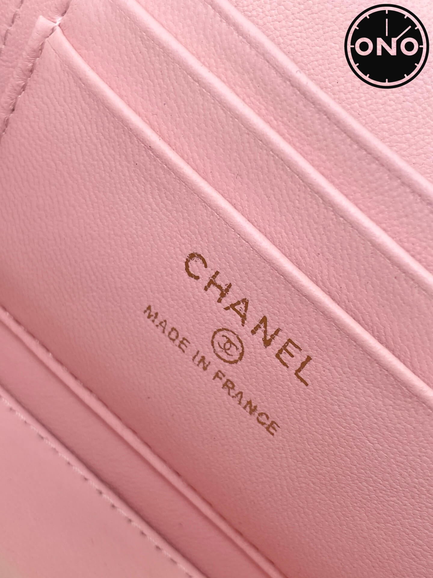 chanel_women_52_8.jpg