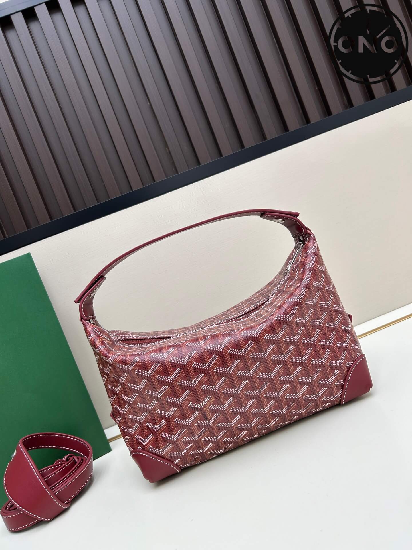 goyard_women_7_2.jpg