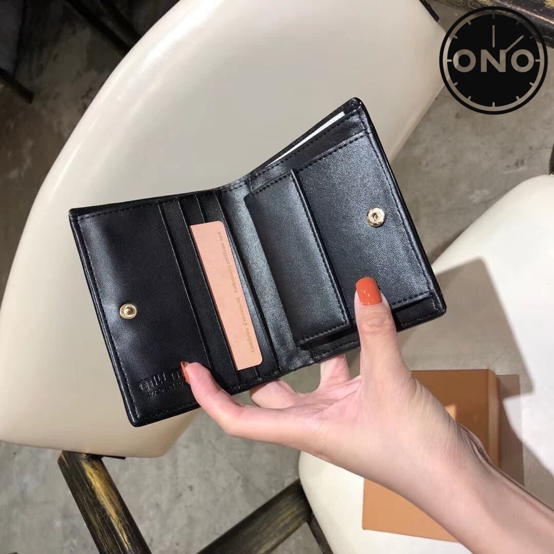 miumiu_wallet_16_4.jpg
