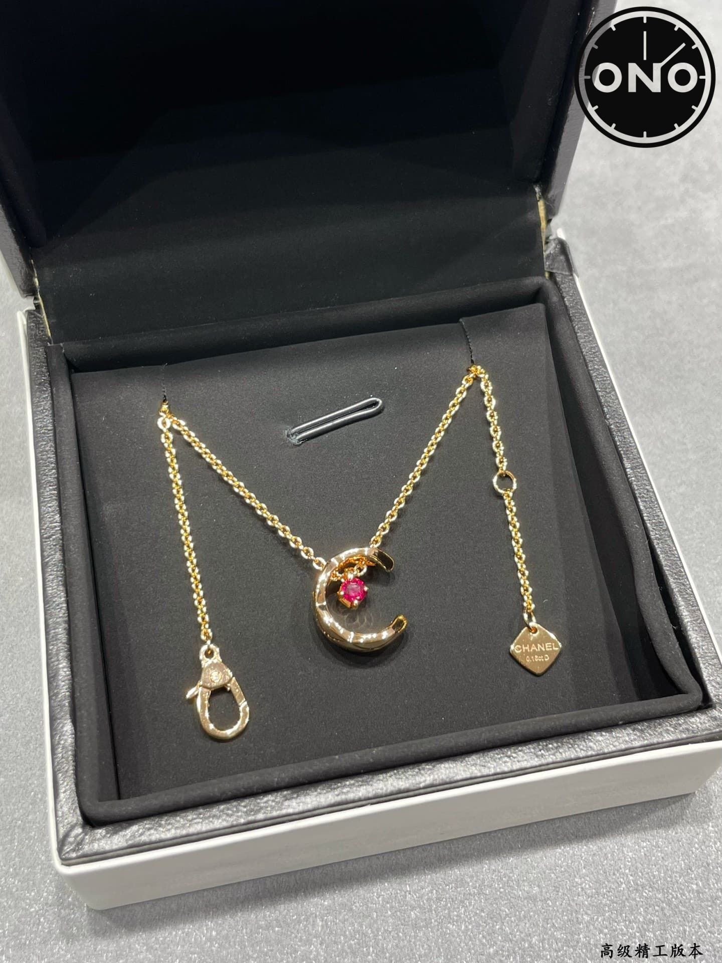 chanel-necklace_1_5.jpg
