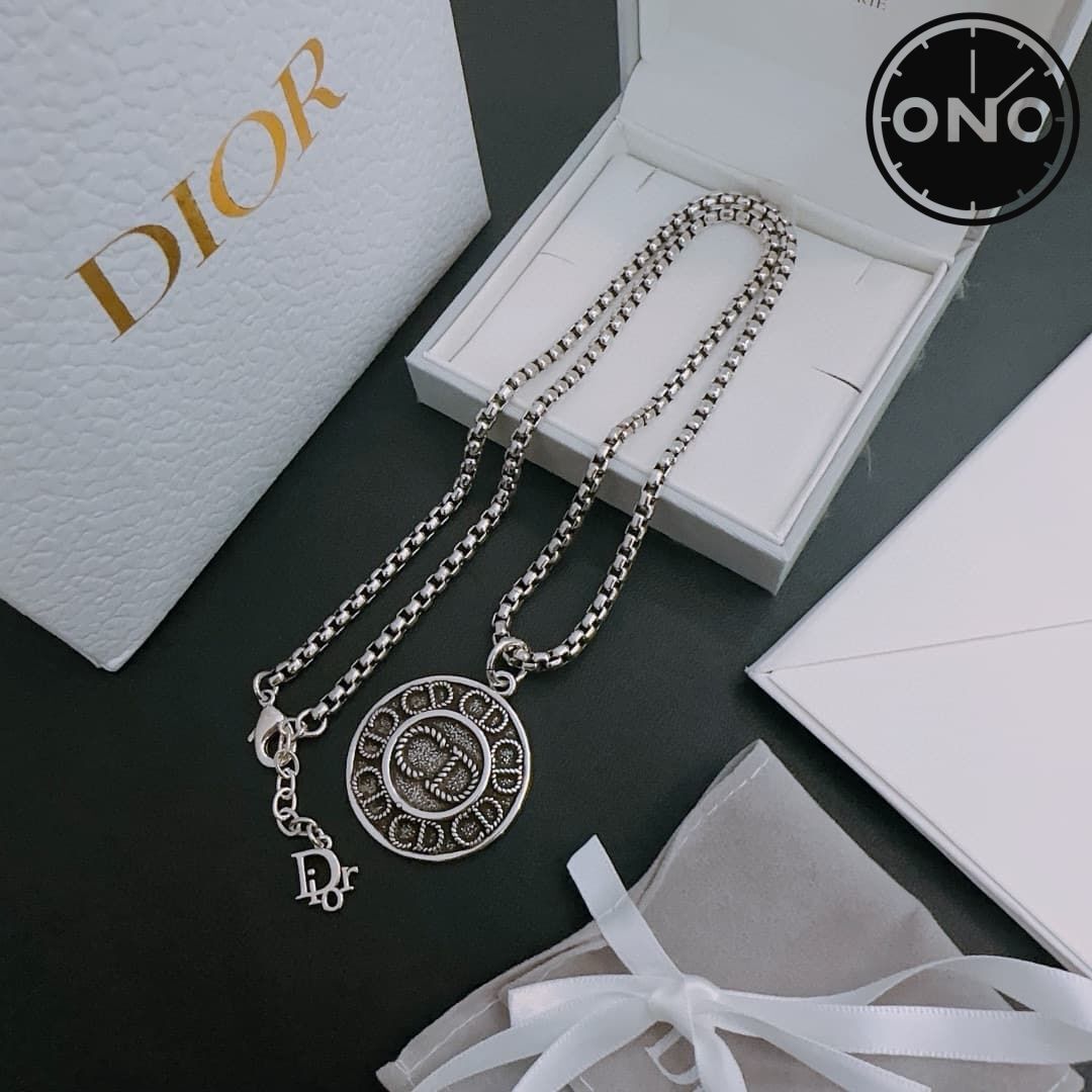 dior-necklace_91_7.jpg