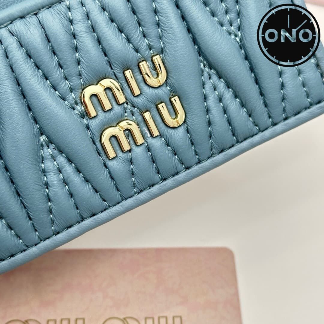 miumiu_wallet_7_4.jpg