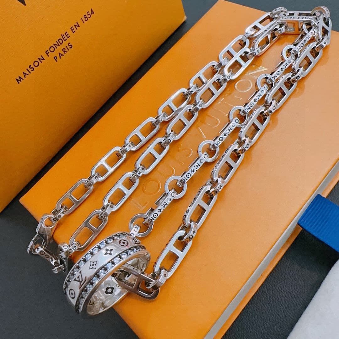 lv-necklace_56_8.jpg