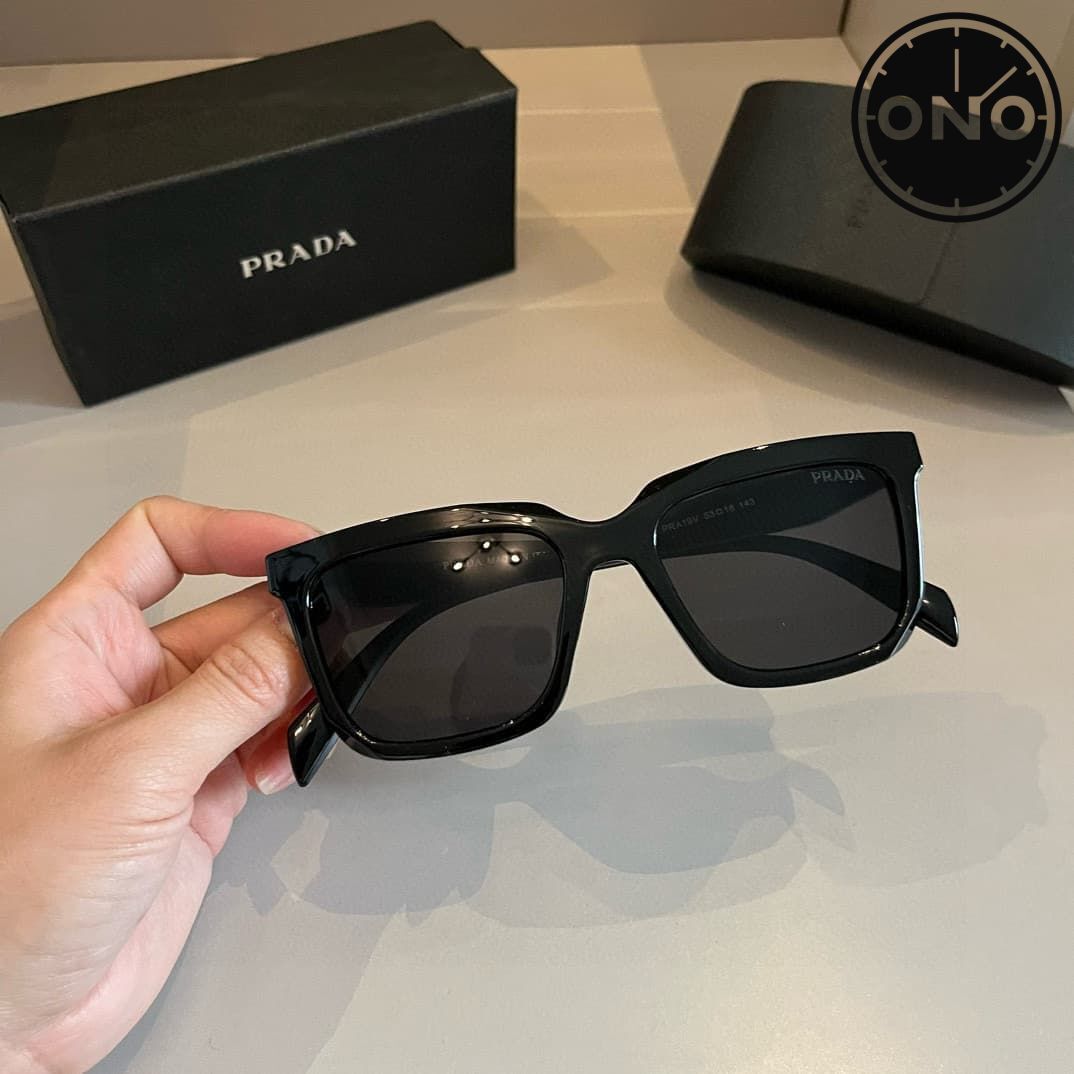 prada-glasses_38_1.jpg