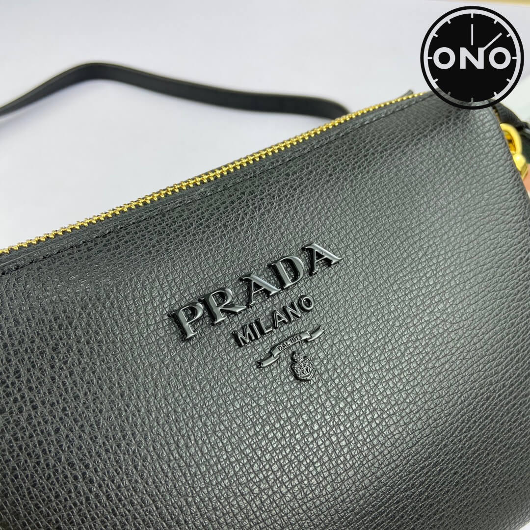 prada_women_49_5.jpg