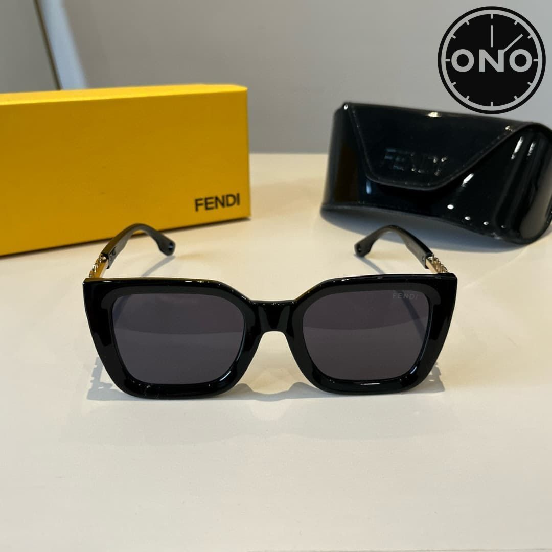 fendi-glasses_4_1.jpg