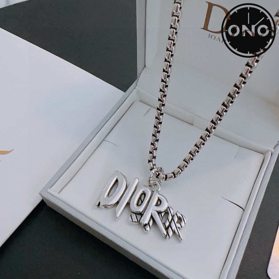 dior-necklace_33_4.jpg