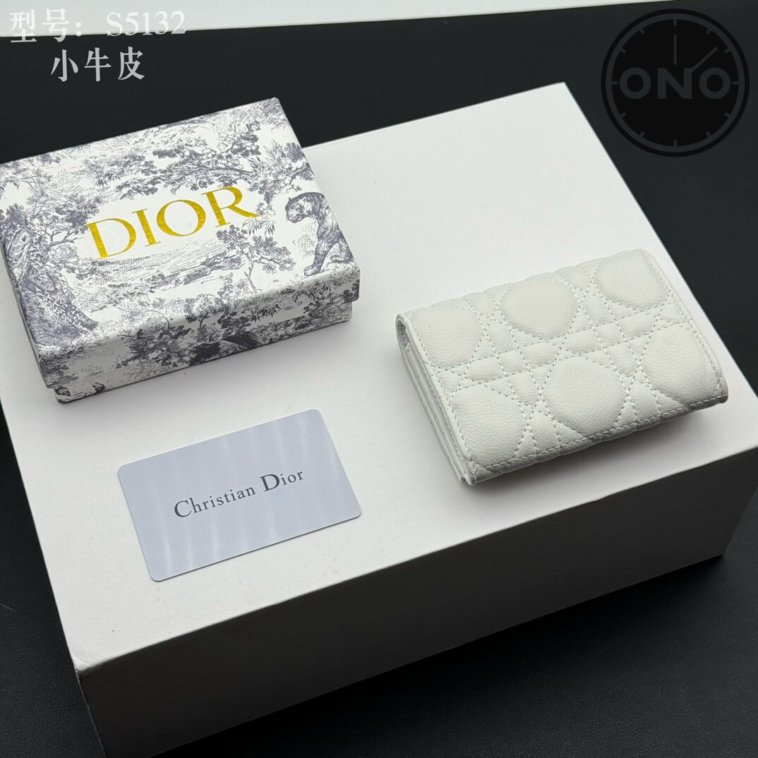 dior_wallet_50_1.jpg