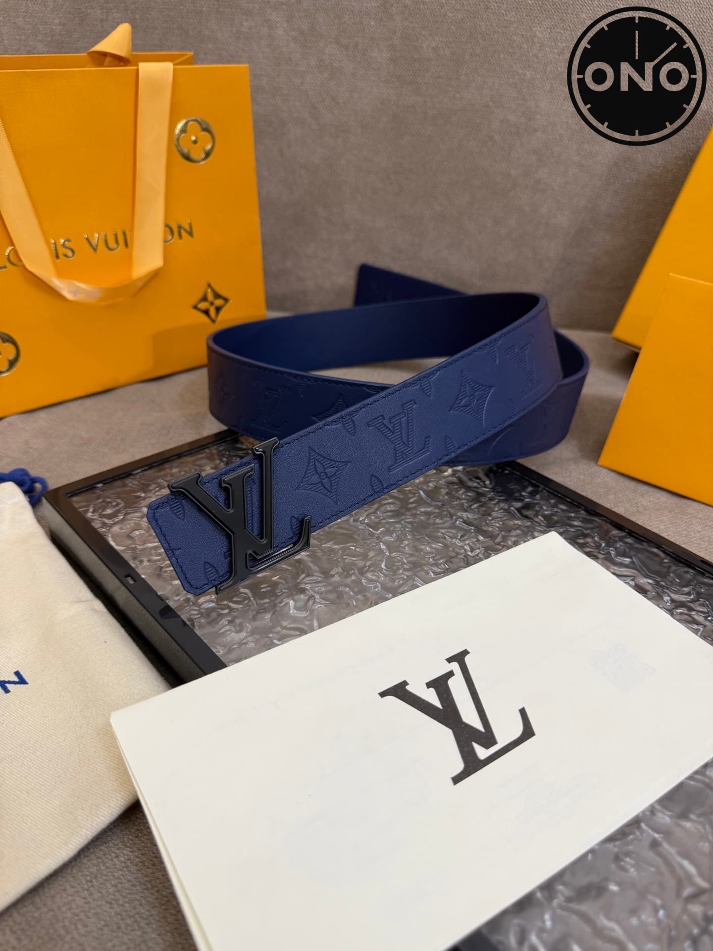 lv_belt_46_1.jpg