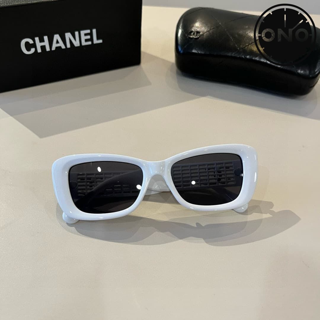 chanel-glasses_71_4.jpg