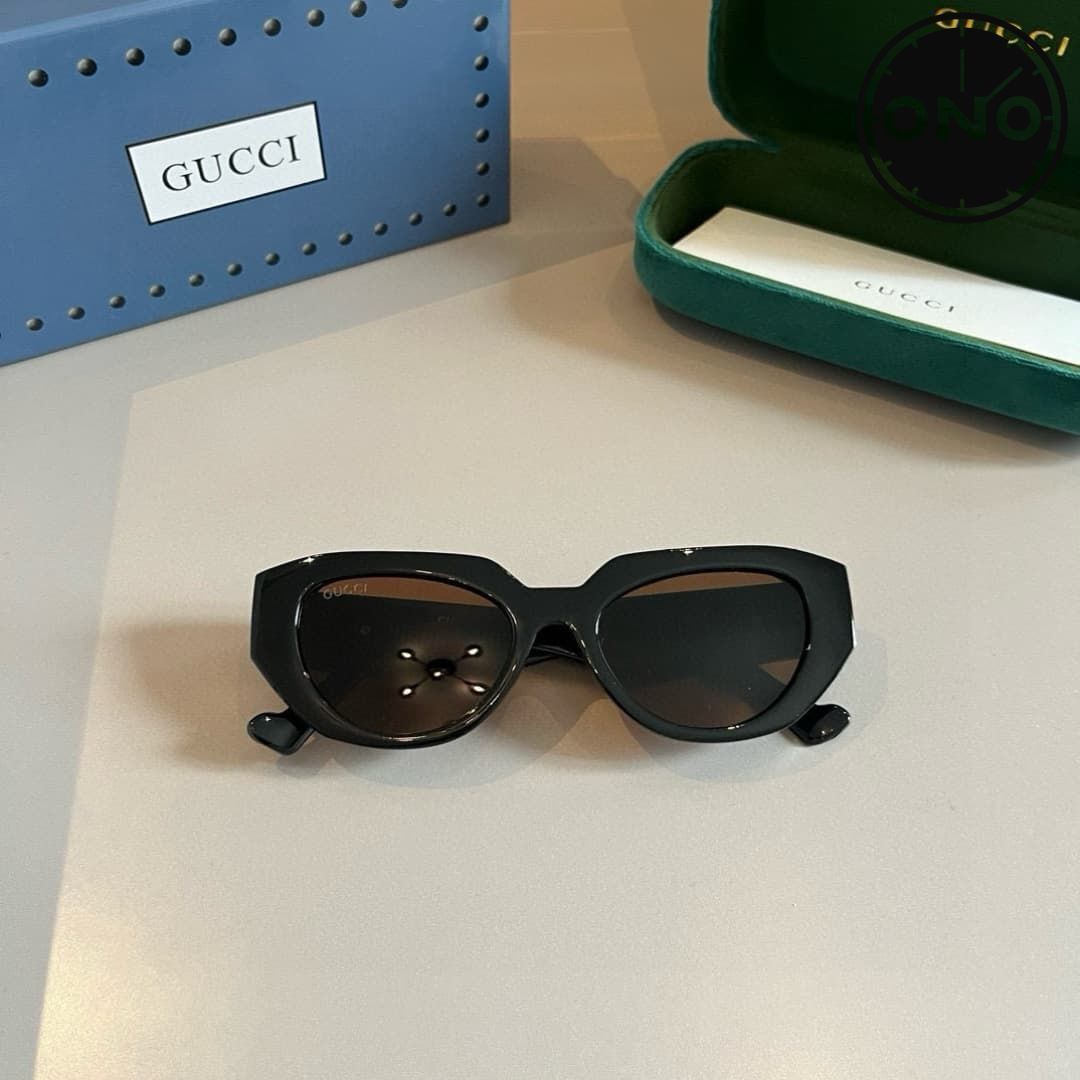 gucci-glasses_8_3.jpg