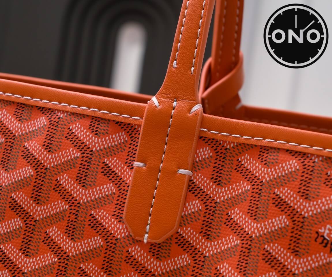 goyard_women_70_7.jpg