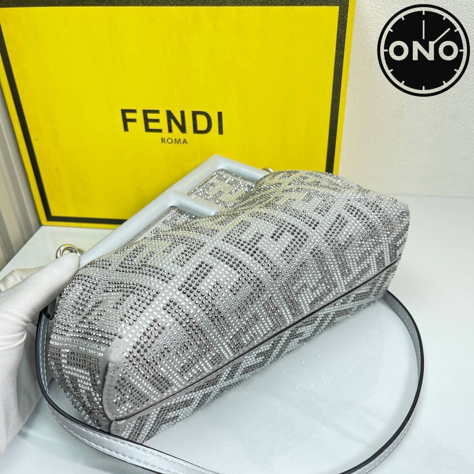 fendi_women_64_4.jpg