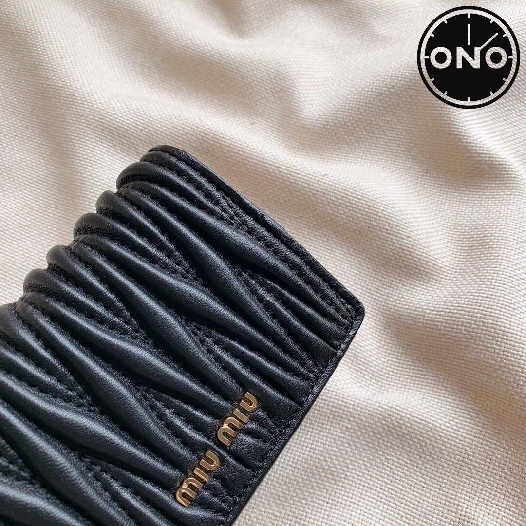 miumiu_wallet_18_4.jpg