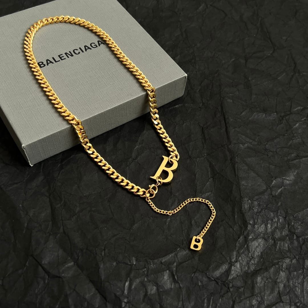 balenciaga-necklace_55_4.jpg