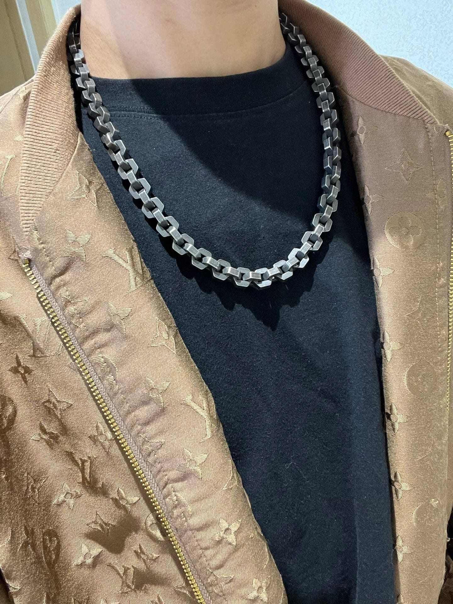balenciaga-necklace_38_3.jpg